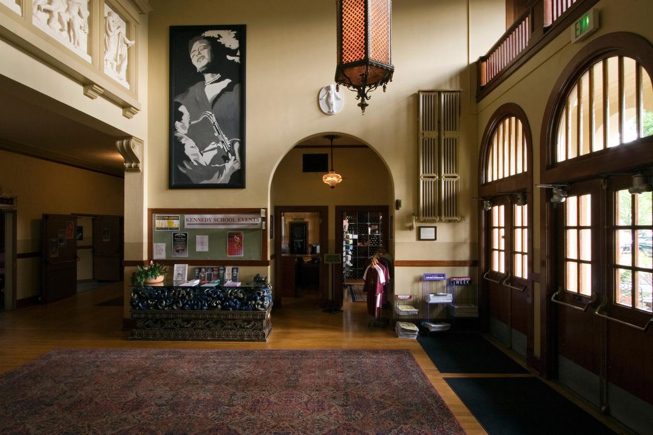 Mcmenamins Kennedy School Otel Portland Dış mekan fotoğraf