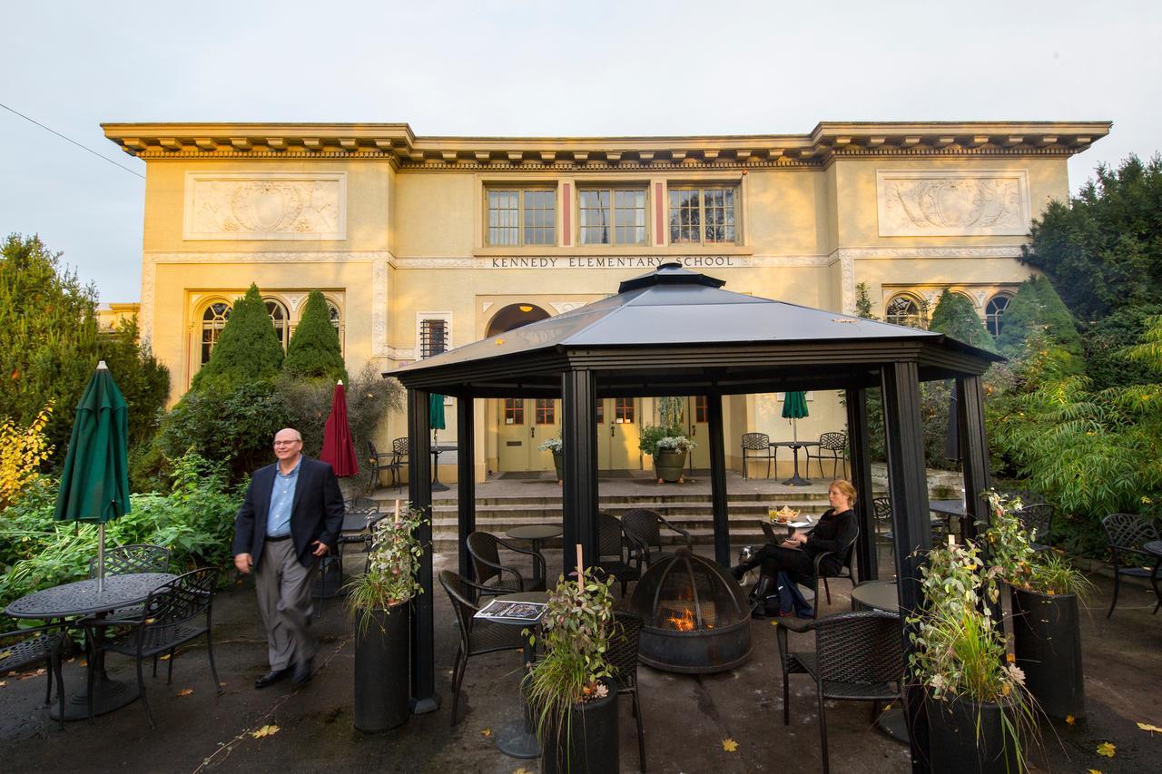 Mcmenamins Kennedy School Otel Portland Dış mekan fotoğraf